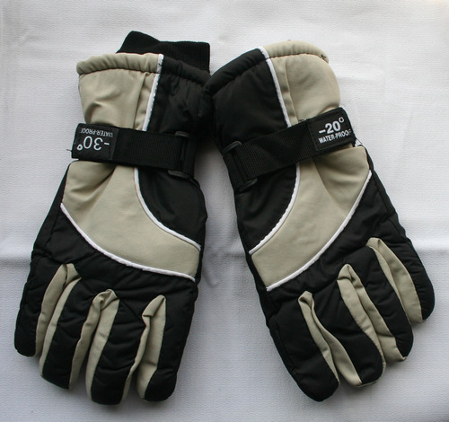 Guantes Negros Sky Adulto