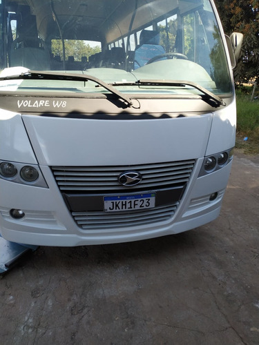 Marcopolo W8
