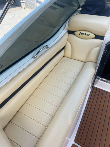 Lancha Focker 310 Modelo 2012