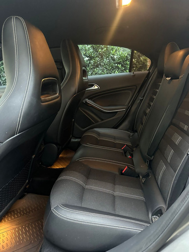 Mercedes-Benz Clase A 1.6 A200 Urban 156cv