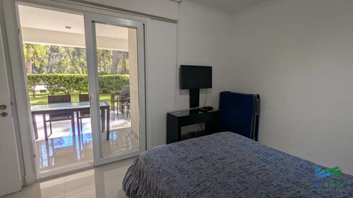 Venta De Apartamento 1 Dormitorio En Green Park De Solanas Punta Ballena