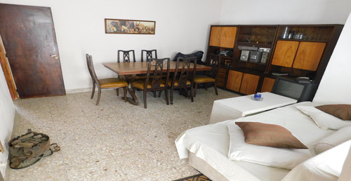 Depto.tipo Casa De 4 Ambientes En Venta En Palermo