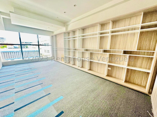 Imagen 23 de 27 de Edificio Comercial En Alquiler/venta Chacao I