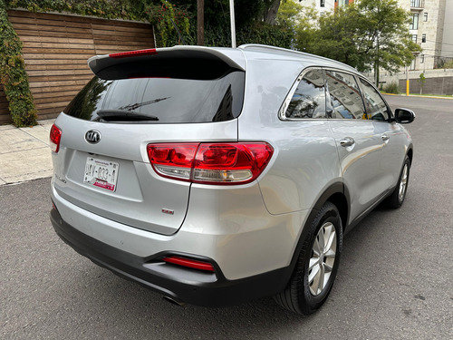 Kia Sorento 2.4 Lx At