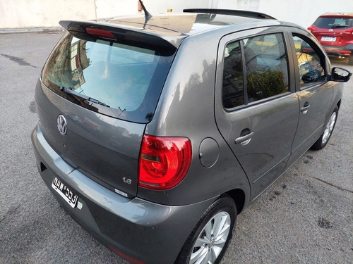 Imagen 5 de 25 de Volkswagen Fox 2013 1.6 Highline