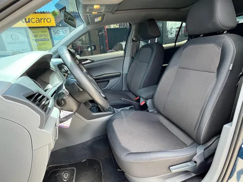 Volkswagen T-Cross Trendline 1.6cc AT AA 4X2