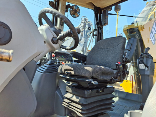 2019 Retroexcavadora Caterpillar 420f2 Kit Cabina