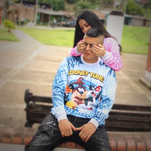 Buzo Sweater Personalizado Looney Toons Tai Dai