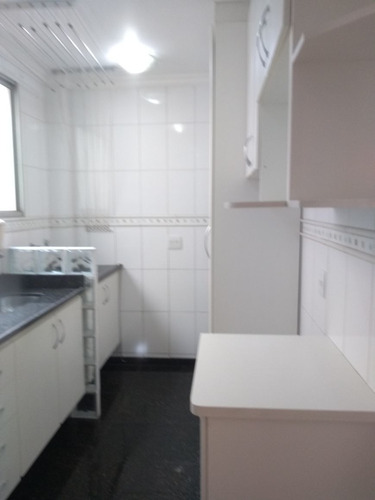 Imagem 15 de 20 de Itapoã. Apartamento 2 Quartos. 1 Vaga Livre E Demarcada. Pronto Para Morar - 1897