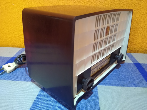 Radio De Bulbos Philips / 1953 (Usado)