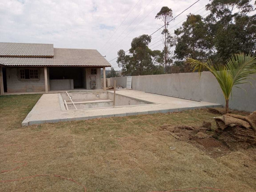 Imagem 5 de 12 de 500m², Em Construção, 03 Dormitórios E Piscina !!