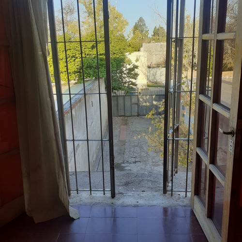 2 Dptos A Terminar, Techo Nuevo. 1 Duplex Listo Para Habitar