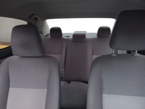 Imagem 10 de 12 de Corolla Gli 1.8 Automático
