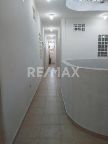 Imagen 13 de 18 de Casa En Alquiler En Valle De Luna Country Club Sector Tipuro. Maturín (4)