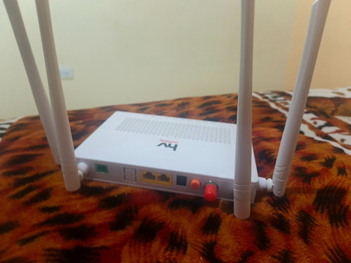 Router V-sol V2804ac-z Xpon 4ge+wifi Blanco (Usado)