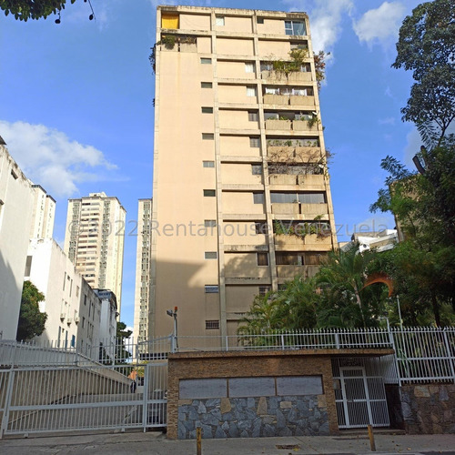 Amplio Y Lindo Apartamento En Venta Sebucán Caracas 24-14452