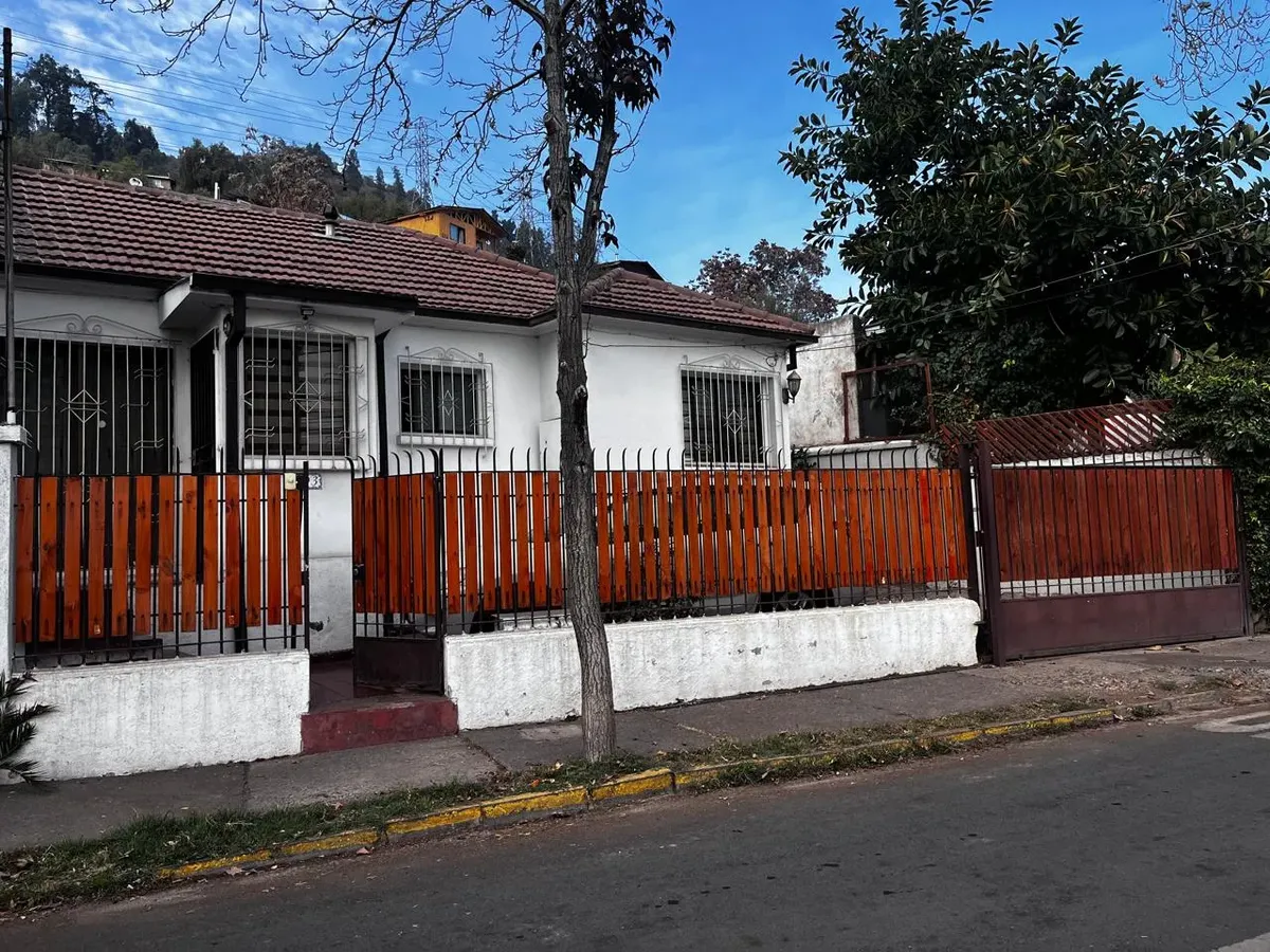 Imagen 1 de 13 de Casa 4d 2b Terreno 310m2 Barrio Residencial Recoleta