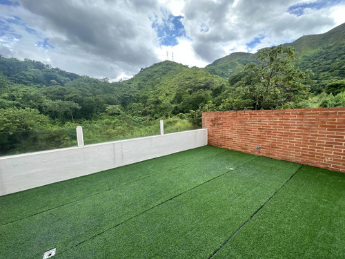 Leidy Galviz Vende Townhouse En Mañongo Cod 206627