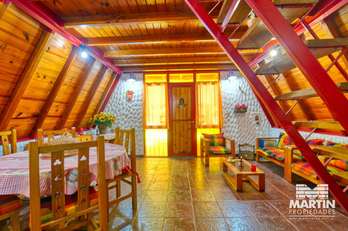 Casa 2 Ambientes, Con Pileta Y Quincho Con Parrilla.