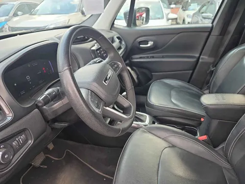 Jeep Renegade 5p Latitude L4/1.3/T Aut