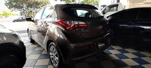Hyundai Hb20 2017 1.0 Comfort Plus Flex 5p