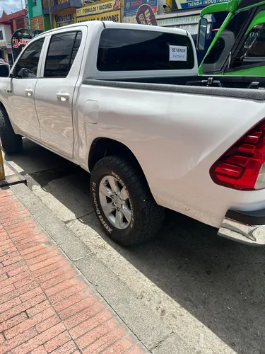 Toyota Hilux 2.4l 4x4