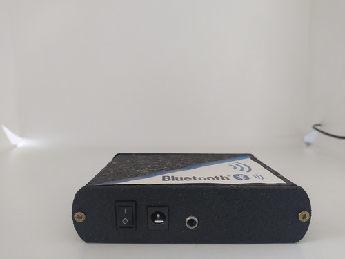 Imagen 2 de 5 de Caja Adaptador Lectora Mp3 Usb Radio Con Bluetooth A 220v