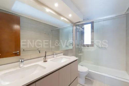 Moderno Departamento En Sector Residencial
