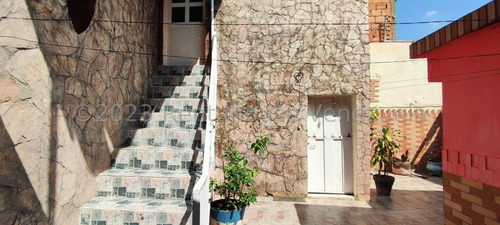 *jl/descubre El Lugar Perfecto: Casa En Venta Nueva Segovia Barquisimeto Lara, Venezuela/ Jlópez/ # 23-22361