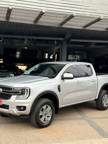 Ford Ranger XLS V6 4x4 AT