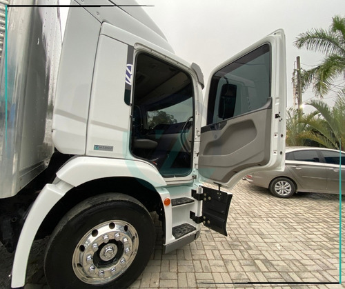 Vw 15 180 Constellation