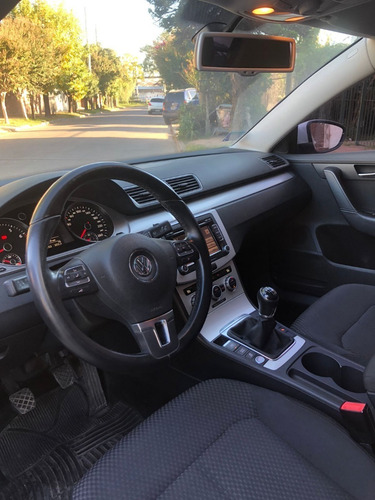 Imagen 11 de 13 de Volkswagen Passat 2014 1.8 Tsi Comfortline