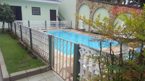 Jd. Floresta - Térrea 3 Suites/piscina/quintal/pomar - Ca0727