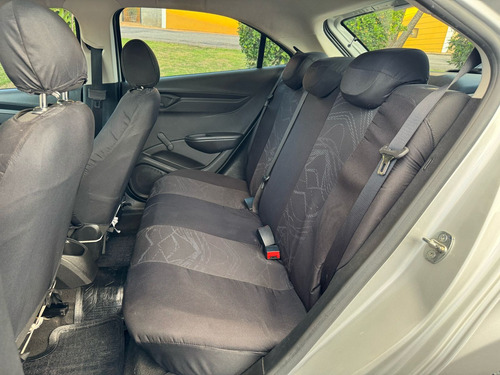 Chevrolet Onix 1.0 Joy 5p