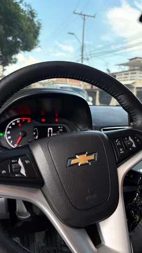 Chevrolet Onix 1.4 Lt