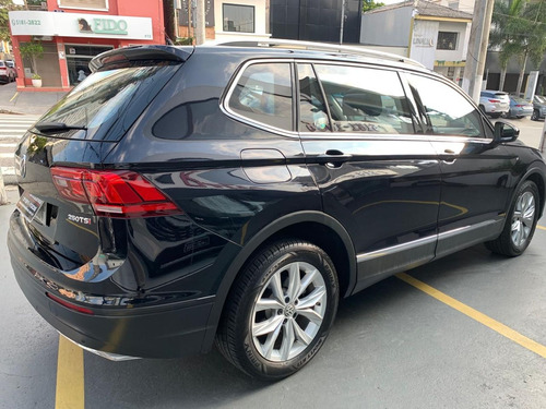 Volkswagen Tiguan Allspac Comf. 1.4 TSI Flex (7) lug. Blindado
