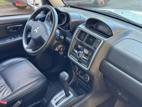 Mitsubishi Pajero TR4 2.0 4X2 16V 140CV FLEX 4P AUTOMÁTICO