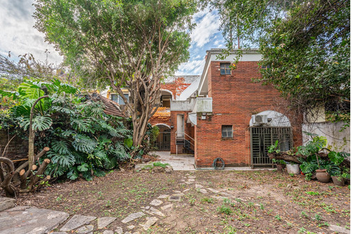 Excelente Casa - Venta - 8 Amb - Jardin - Piscina - Cocheras - Belgrano R