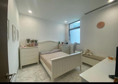 Imagen 2 de 9 de Vendo Apto 163m2 2h/3b/3p La Castellana 7053