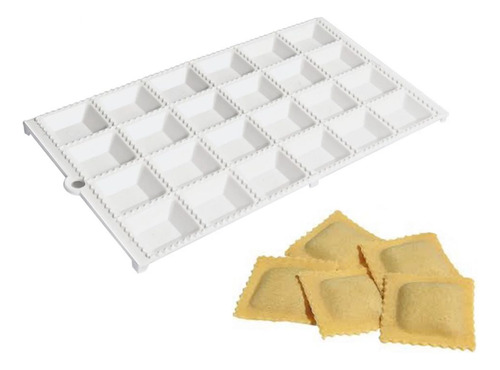 Forma Para Ravioli E Mini Pasteis Em Plástico 24 Cavidades