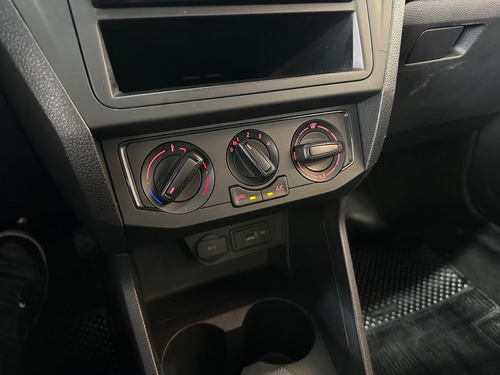 Volkswagen Saveiro Robust 1.6 Total Flex 8v