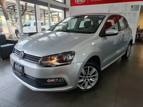 Volkswagen Polo 5p L4/1.6 Man