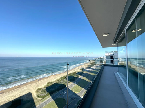 Departamentp En Venta En Edificio Le Parc Lll. Playa Brava; Punta Del Este