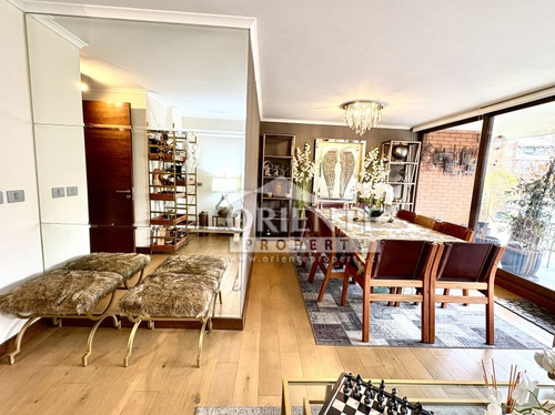 Vive En La Dehesa | 3 Dormitorios + Servicio + Sala De Estar