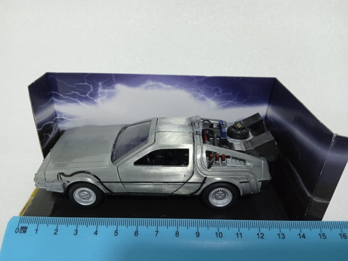 Delorean Volver Al Futuro I Escala 1:32 Jada. 13cms. Metal