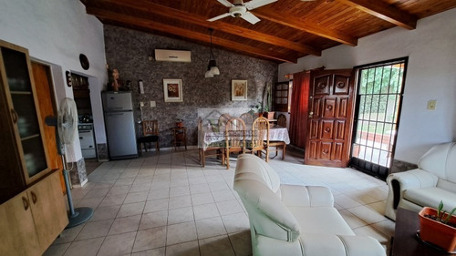 Inversor Vendo Complejo De 3 Cabanas Con 2 Has De Ciruela D'agen Con Tela Antigaranizo, Galpon, Gas, Agua, Luz, Derecho De Riego. Rama Caida, San Rafael, Mendoza.