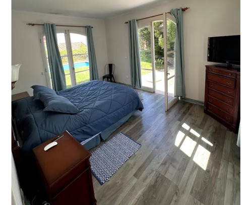 Excepcional Casa Estilo Provenzal Amoblada En Santa Augusta