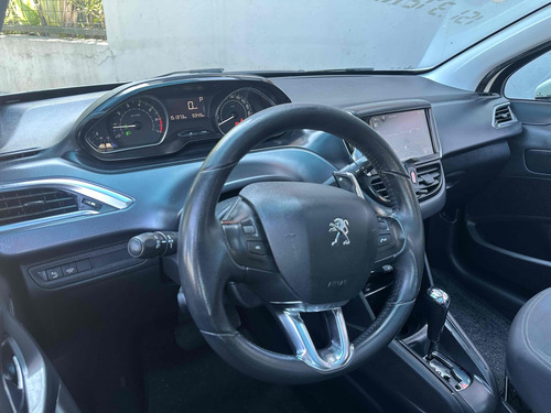 Peugeot 208 1.6 GRIFFE 16V FLEX 4P AUTOMÁTICO