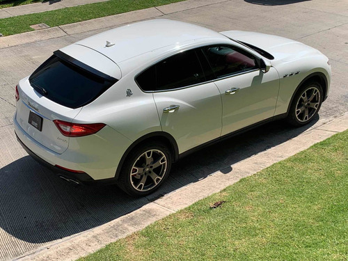 Imagen 7 de 15 de Maserati Levante 3.0 Mt 2017