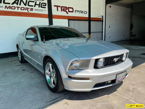 Ford Mustang Gt